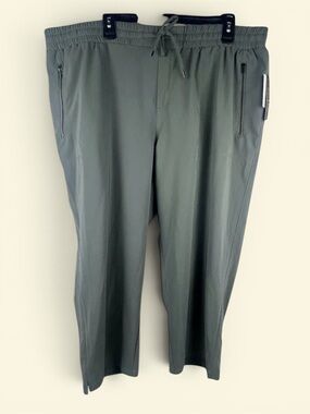 Women's Olive Green Cropped Drawstring Pants